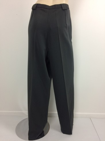 Pantalon très classe chic